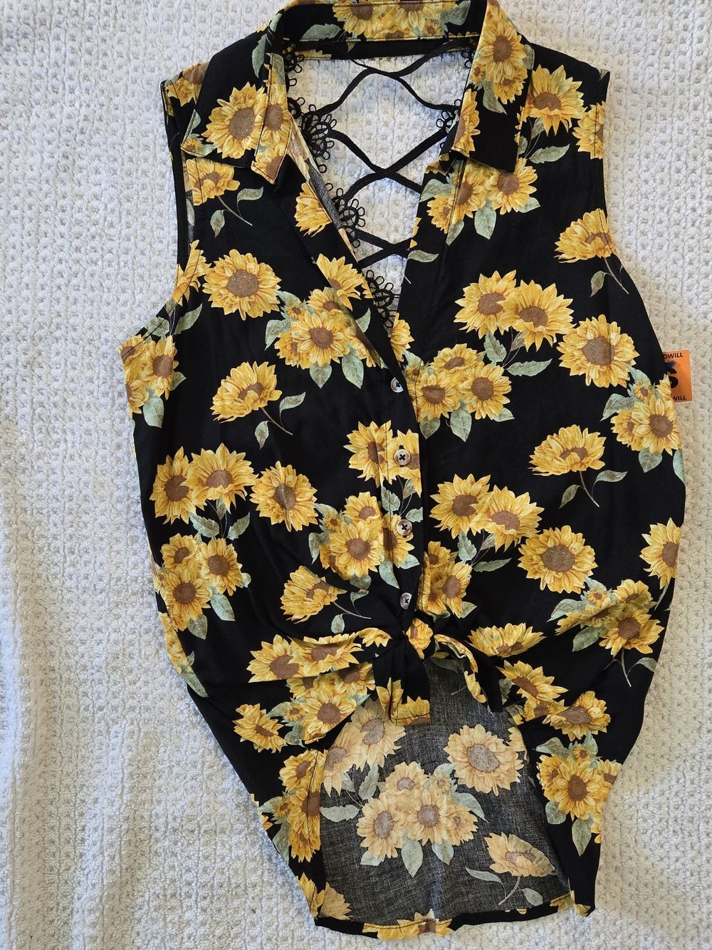 Time and Tru Black Sleeveless Sunflower Tie-Front Blouse XS NWT